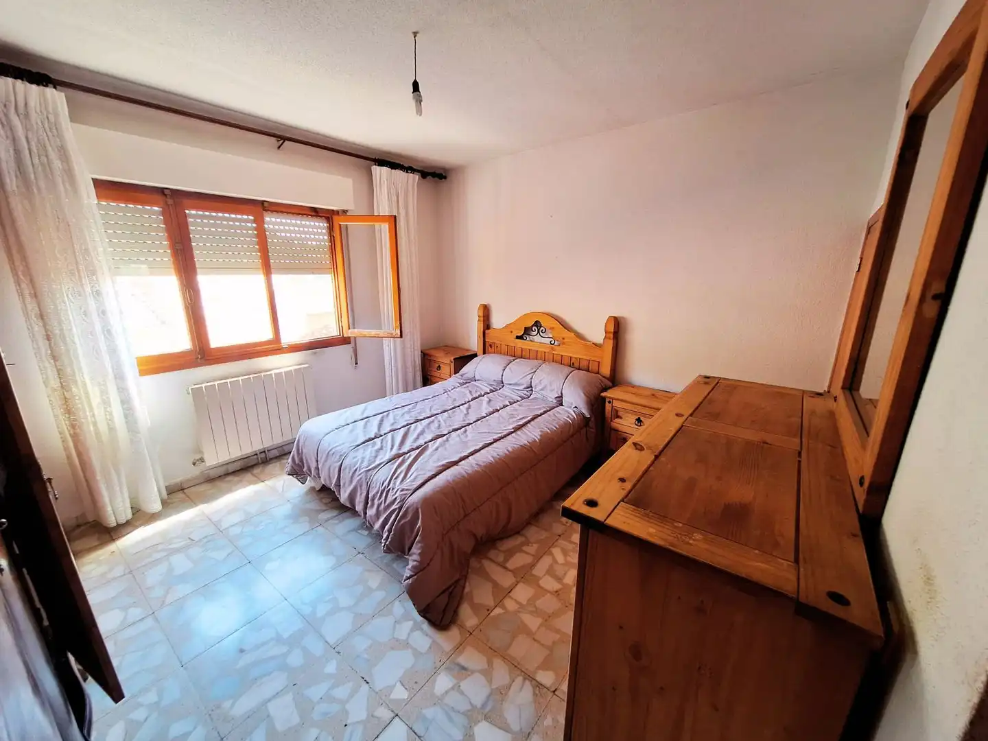 Habitación de Casa o chalet en venta en El Hoyo de Pinares  con Calefacción, Terraza y Trastero