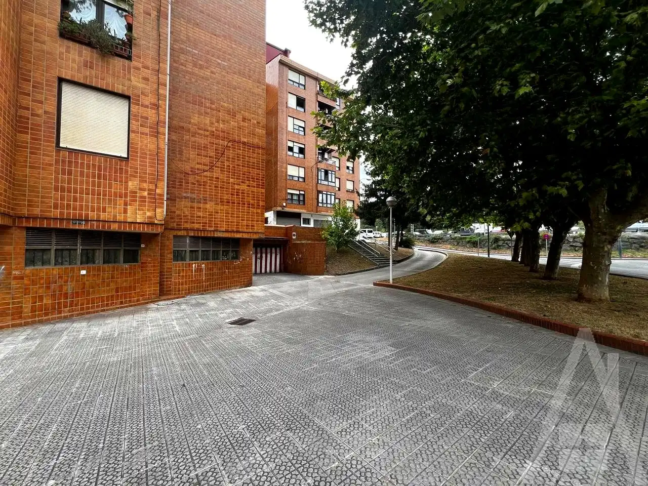 Exterior view of Garage for sale in Bilbao 