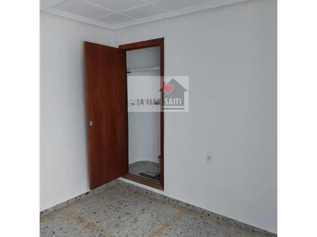 Habitación de Piso en venta en Xirivella