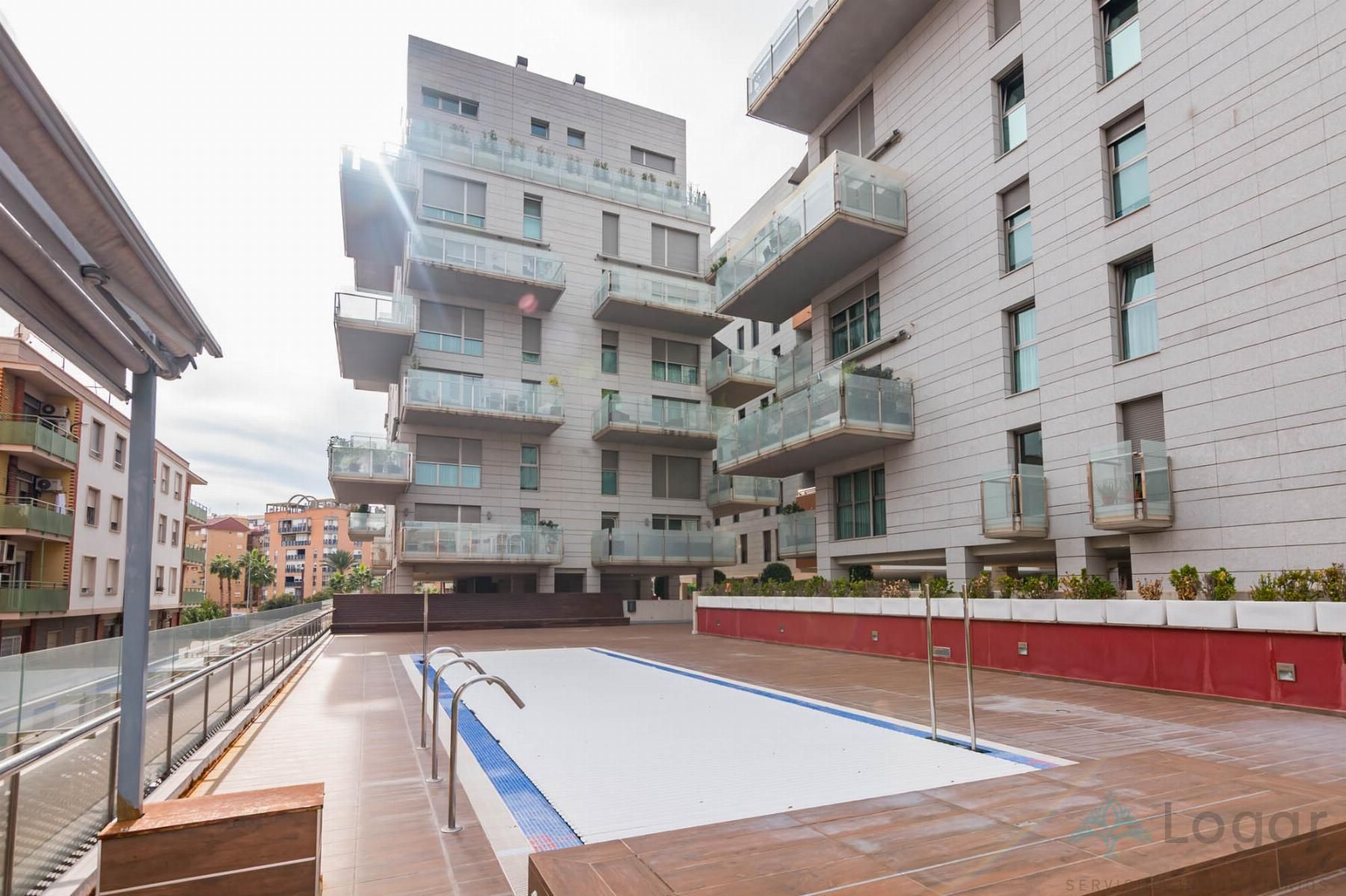 Piscina de Pis de lloguer en  Murcia Capital amb Aire condicionat, Calefacció i Terrassa