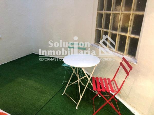 Exterior view of Flat for sale in Salamanca Capital  with Heating, Terrace and Furnished