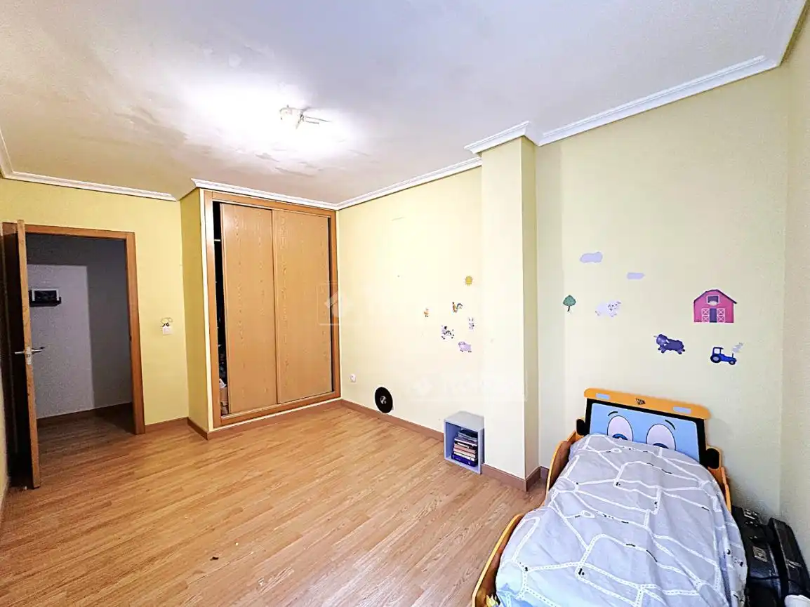 Piso con terraza en venta en C. Hornillos, imagen 24