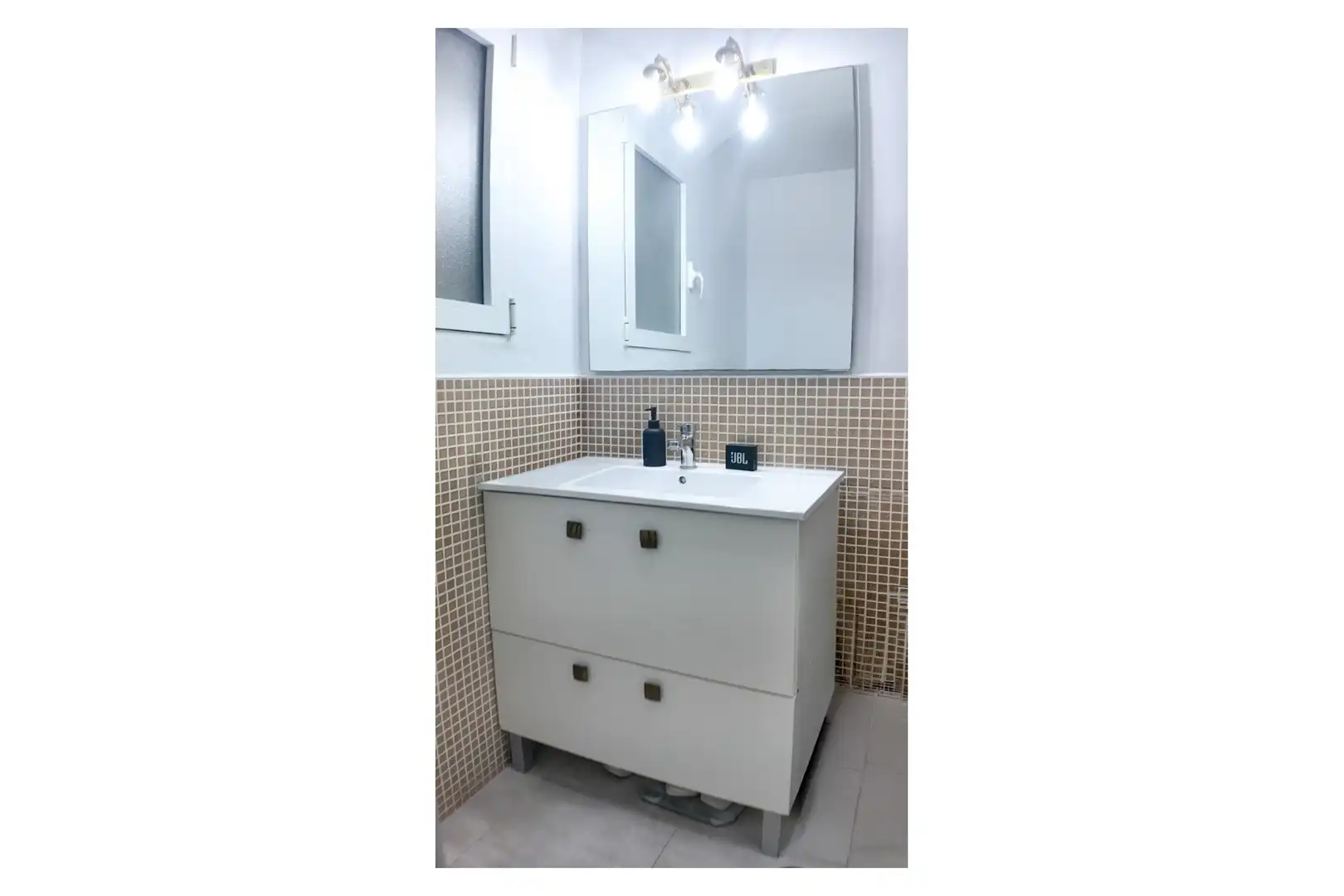 Baño de Piso en venta en Alicante / Alacant con Balcón