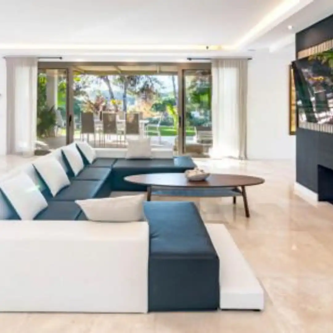 Living room of Houses for rent in Marbella  with Air Conditioner, Private garden and Swimming Pool