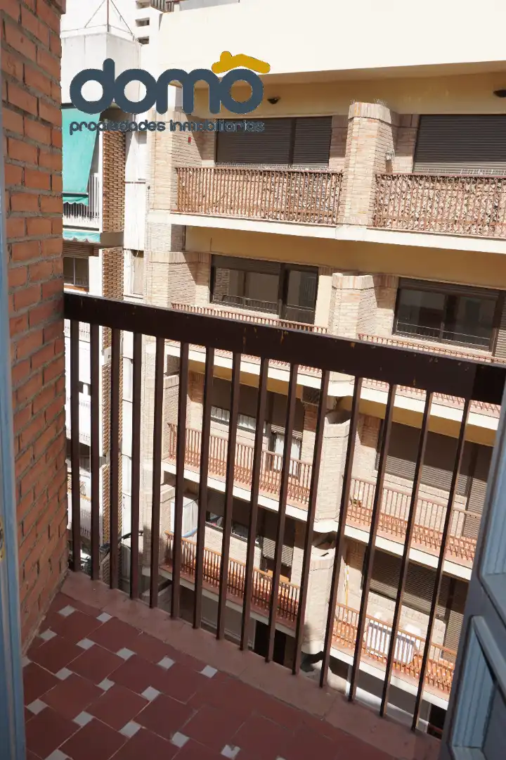 Terraza de Piso en venta en Granada con Calefacción, Amueblado y Horno
