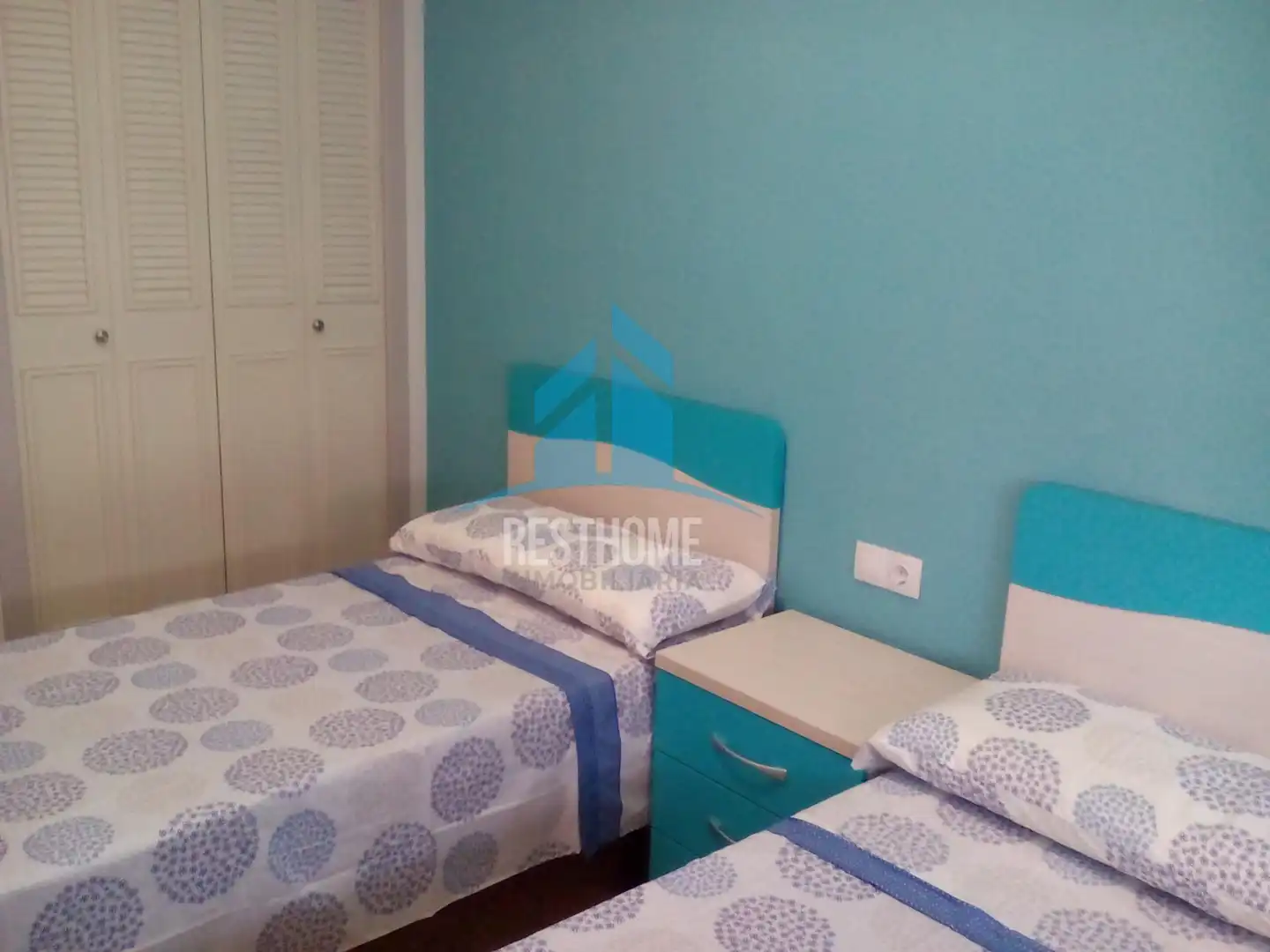 Habitación de Apartamento de alquiler en Cullera con Terraza, Amueblado y Piscina comunitaria