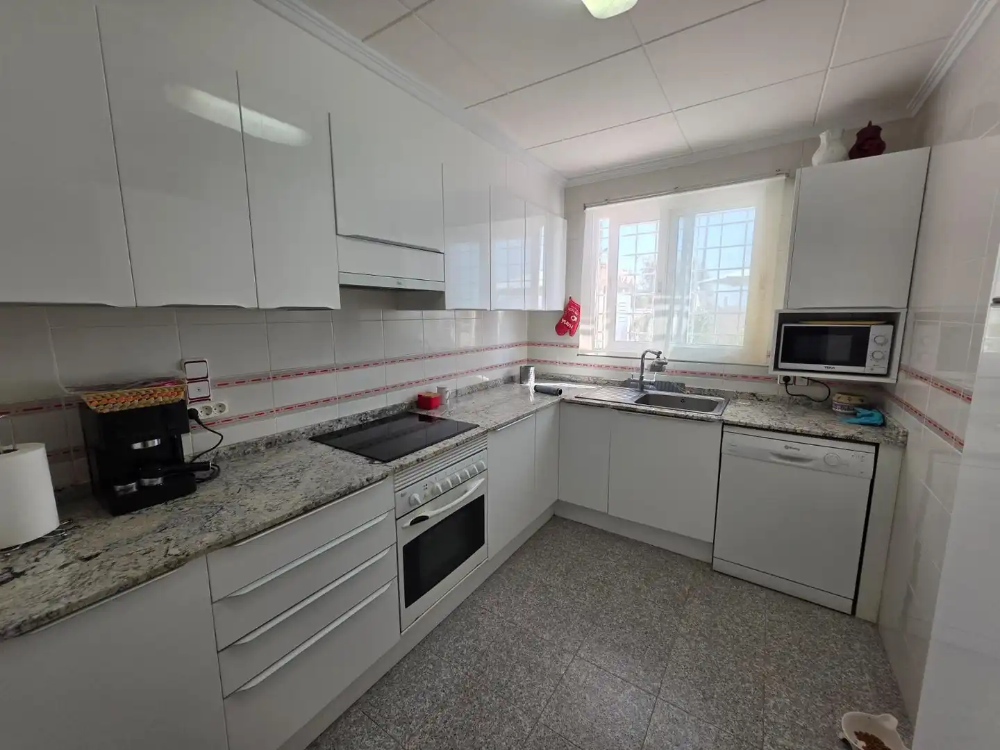 Kitchen of Detached homes for sale in Cullera  with Air Conditioner, Heating and Terrace