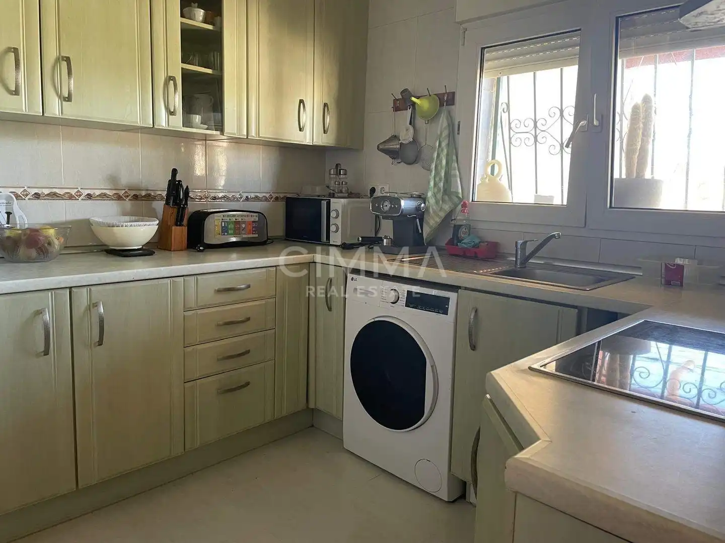 Cocina de Casa o chalet en venta en La Nucia con Aire acondicionado, Jardín privado y Terraza