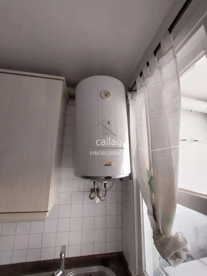 Baño de Piso de alquiler en Ferrol con Amueblado