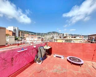 Vista exterior de Pis en venda en  Barcelona Capital amb Calefacció, Jardí privat i Terrassa