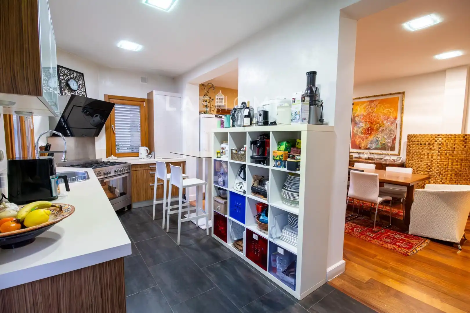 Cocina de Casa o chalet en venta en Mairena del Aljarafe con Aire acondicionado, Calefacción y Jardín privado