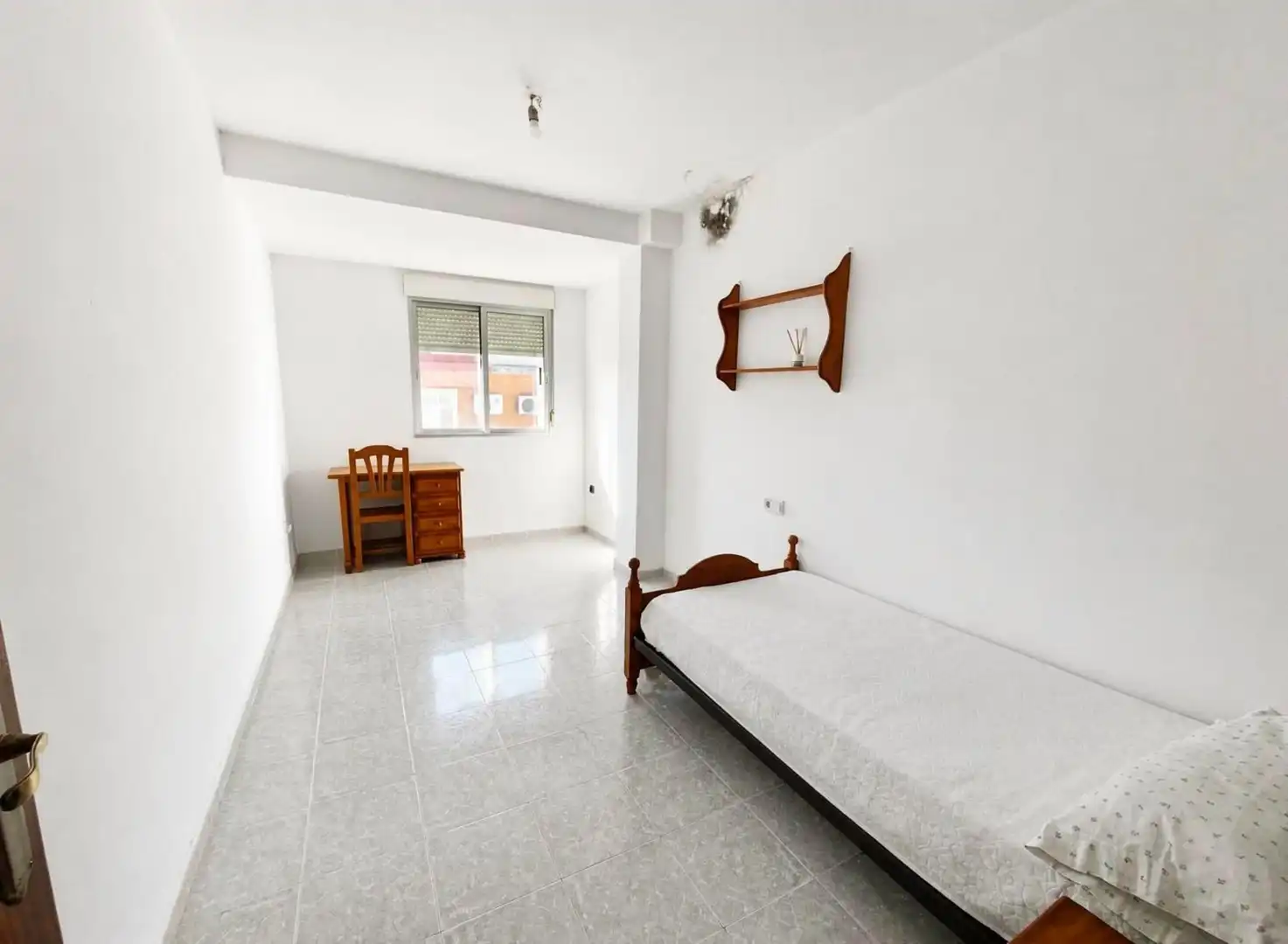 Habitación de Piso en venta en Plasencia con Calefacción, Terraza y Balcón