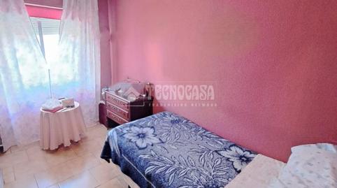 Foto 5 de Piso en venta en Reyes, Parla