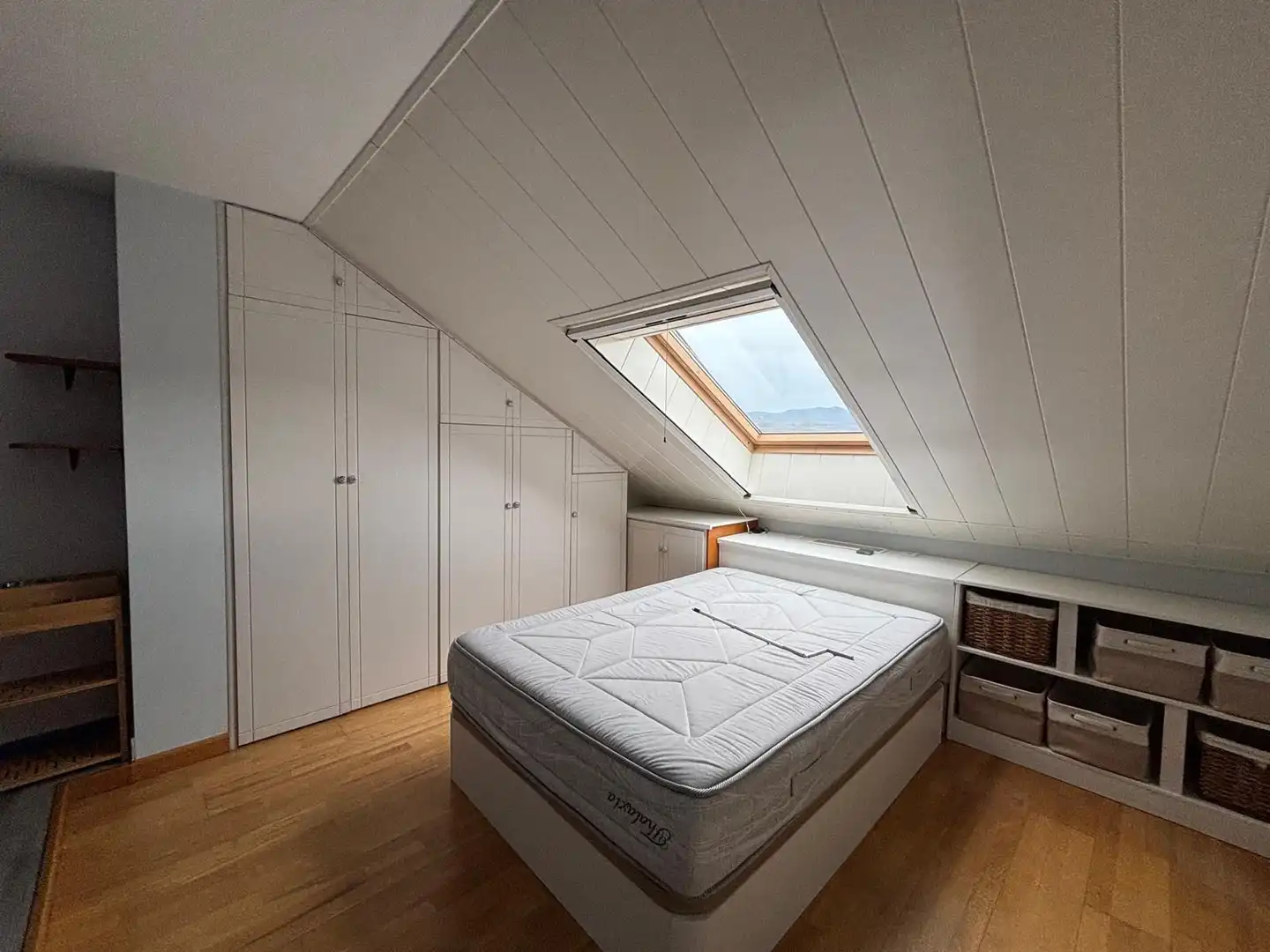 Habitación de Apartamento de alquiler en Zona Alta