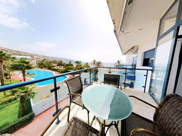 Piso con piscina en venta en Calle CAMBRILES 1