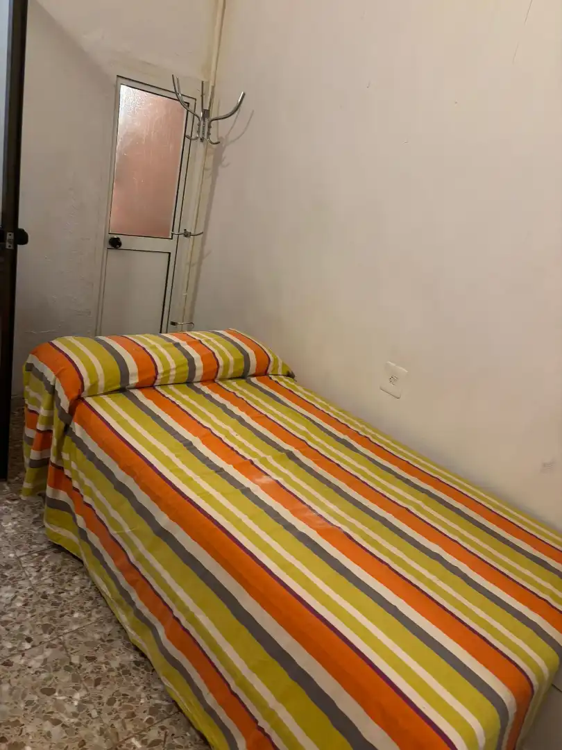 Schlafzimmer von Wohnung zum Verkauf in Sagunto / Sagunt mit Möbliert und Waschmaschine