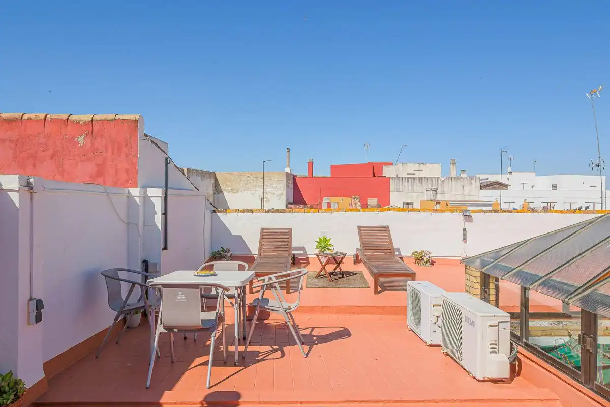 Casa adosada en venda a C. San Teodomiro, Carmona