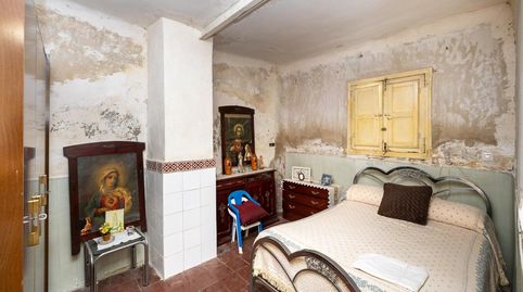 Atención promotores. Casa para derribar y hacer bloque de hasta 720 m2 de obra en Maracena centro, immagine 3