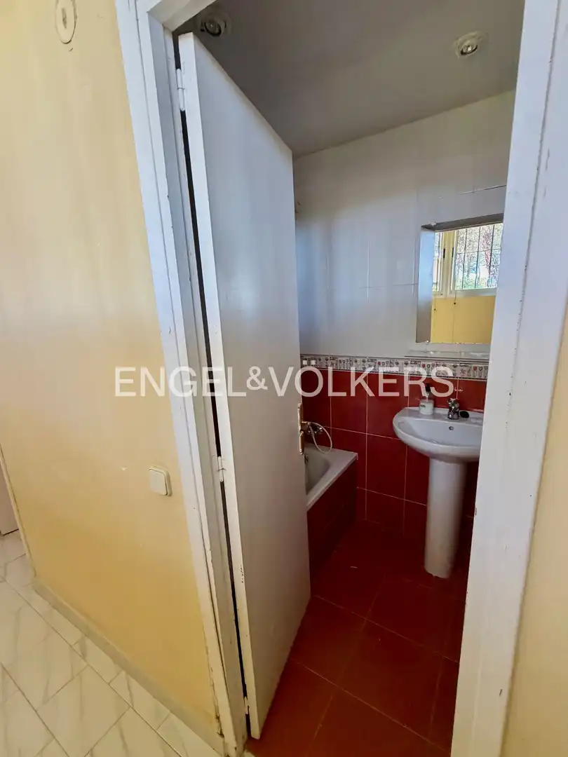 Bany de Casa o xalet en venda en Las Rozas de Madrid amb Calefacció, Jardí privat i Piscina
