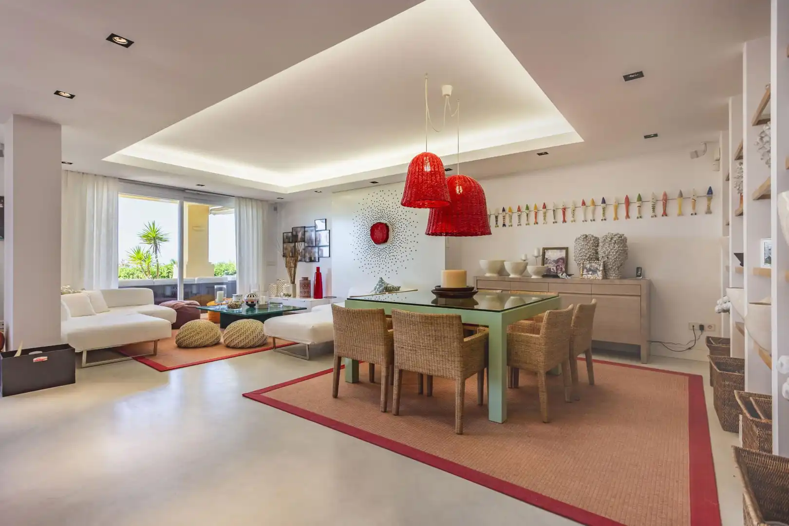 Esszimmer von Erdgeschoss zur Miete in Marbella mit Klimaanlage, Heizung und Terrasse