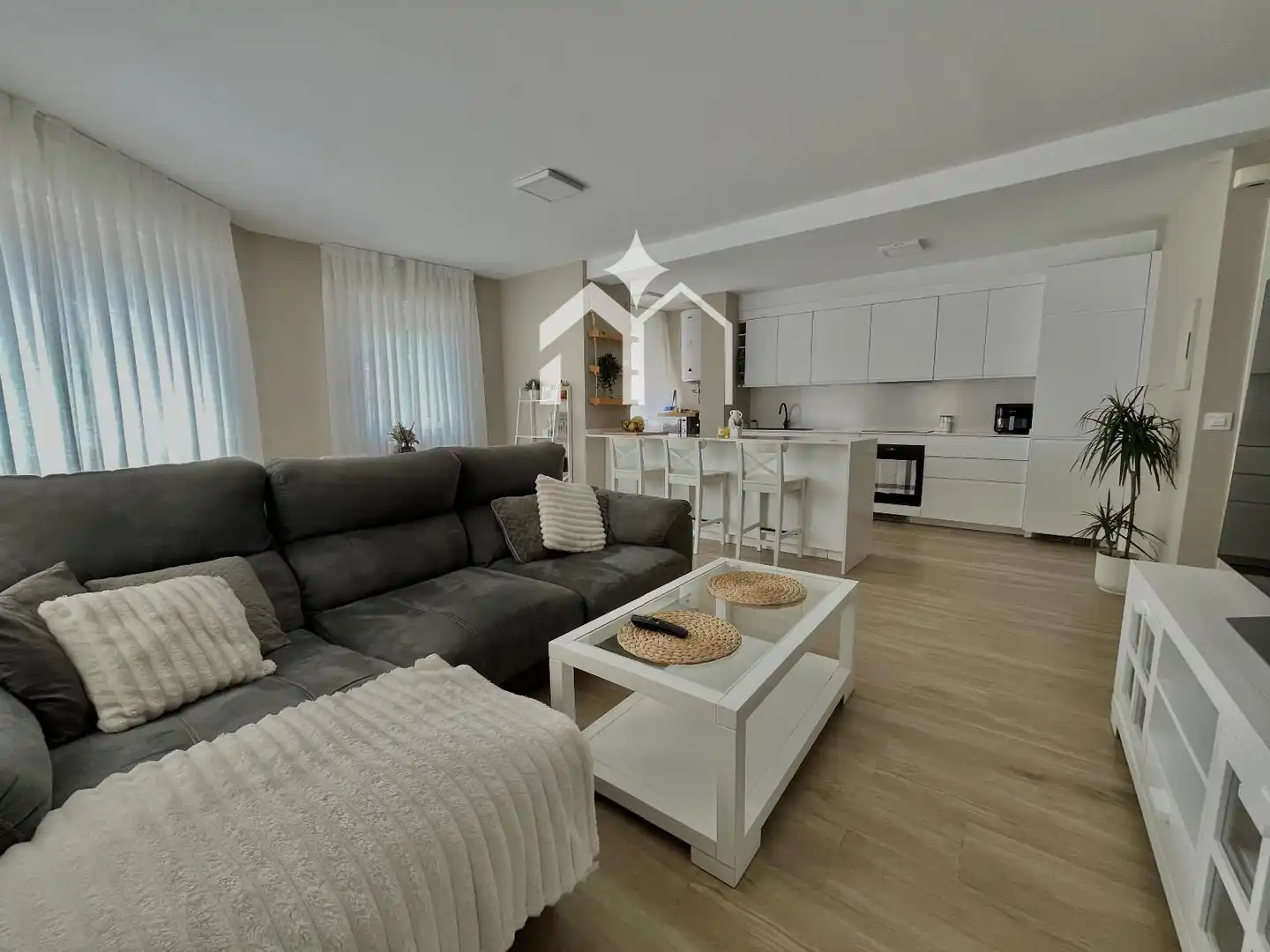 Wohnzimmer von Maisonette zum Verkauf in Moaña mit Heizung, Terrasse und Möbliert