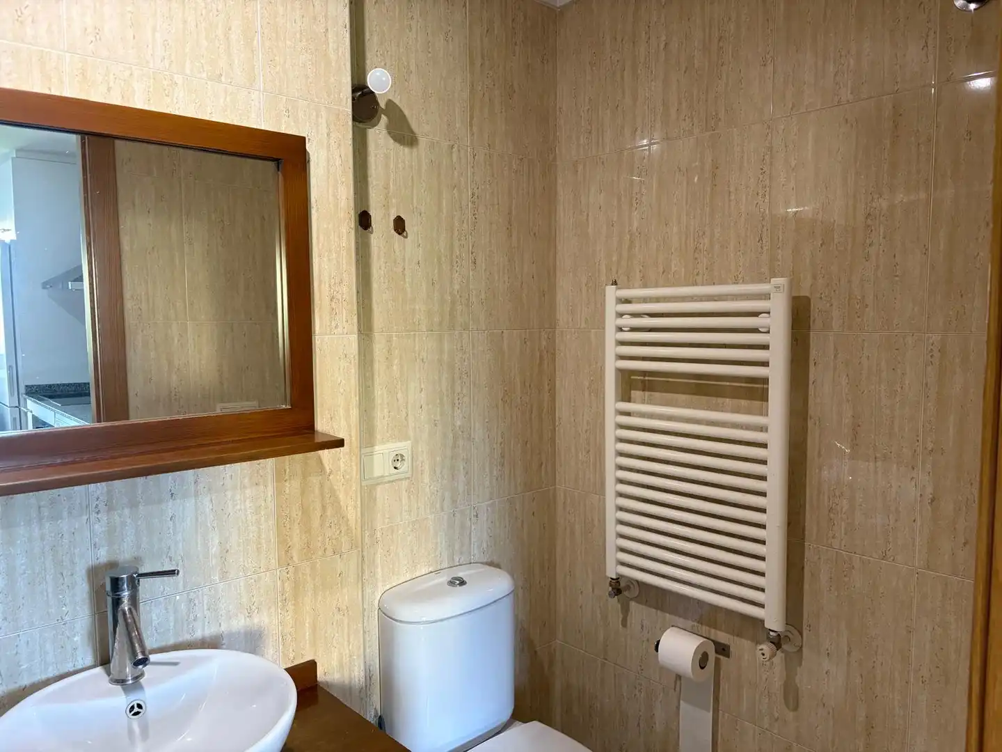 Bany de Estudi en venda en Ourense Capital  amb Calefacció, Parquet i Traster