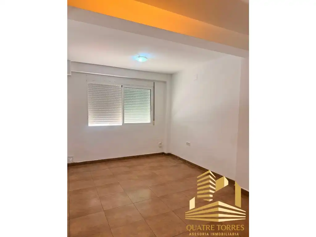 Habitación de Piso en venta en Valencia