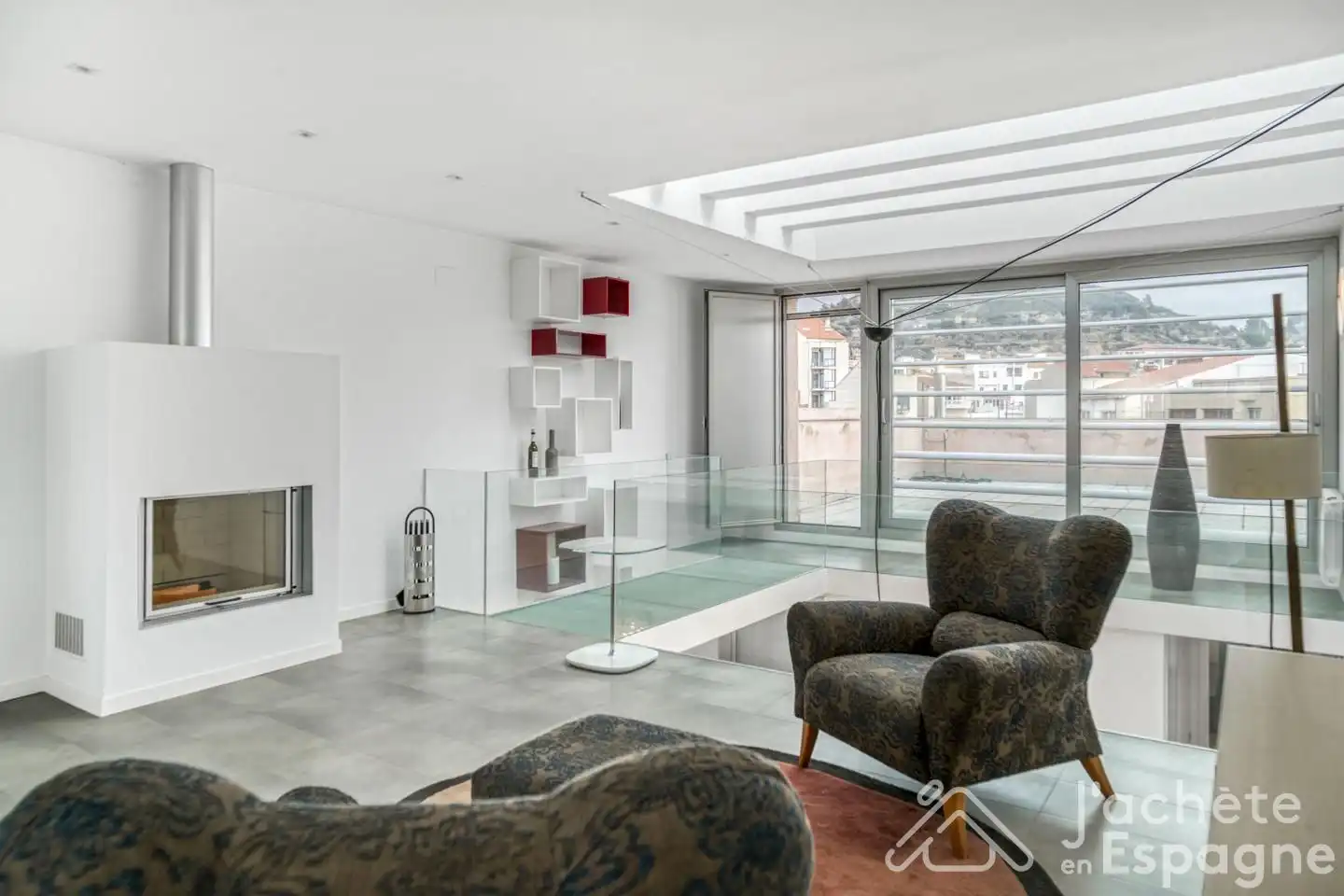 Casa con terraza en venta en calle Vinaros