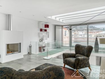House with balcony for sale in calle Vinaros