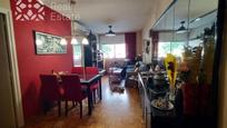 Living room of Flat for sale in  Barcelona Capital  with Parquet flooring and Furnished