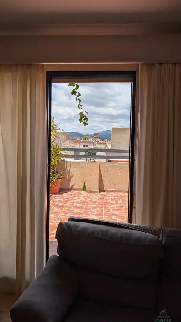 Vista exterior de Ático en venta en Totana con Aire acondicionado, Terraza y Trastero