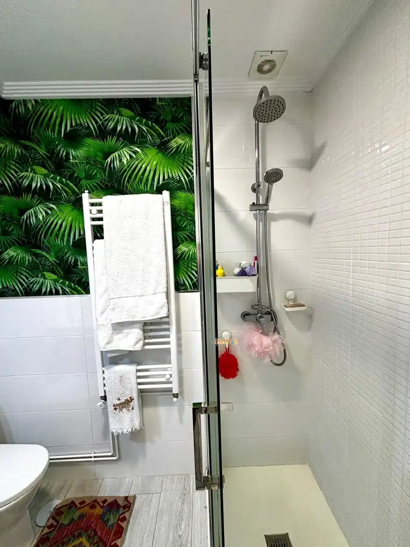 Bathroom of Flat for rent in Vigo   with Heating and Furnished