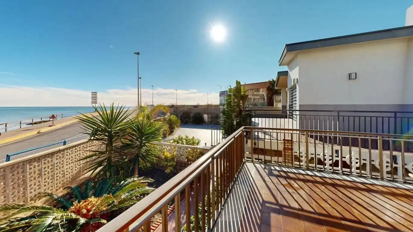 Haus oder Chalet zur Miete in Zona Playa del Cura