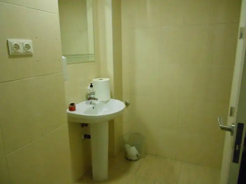 Baño de Oficina de alquiler en Murcia