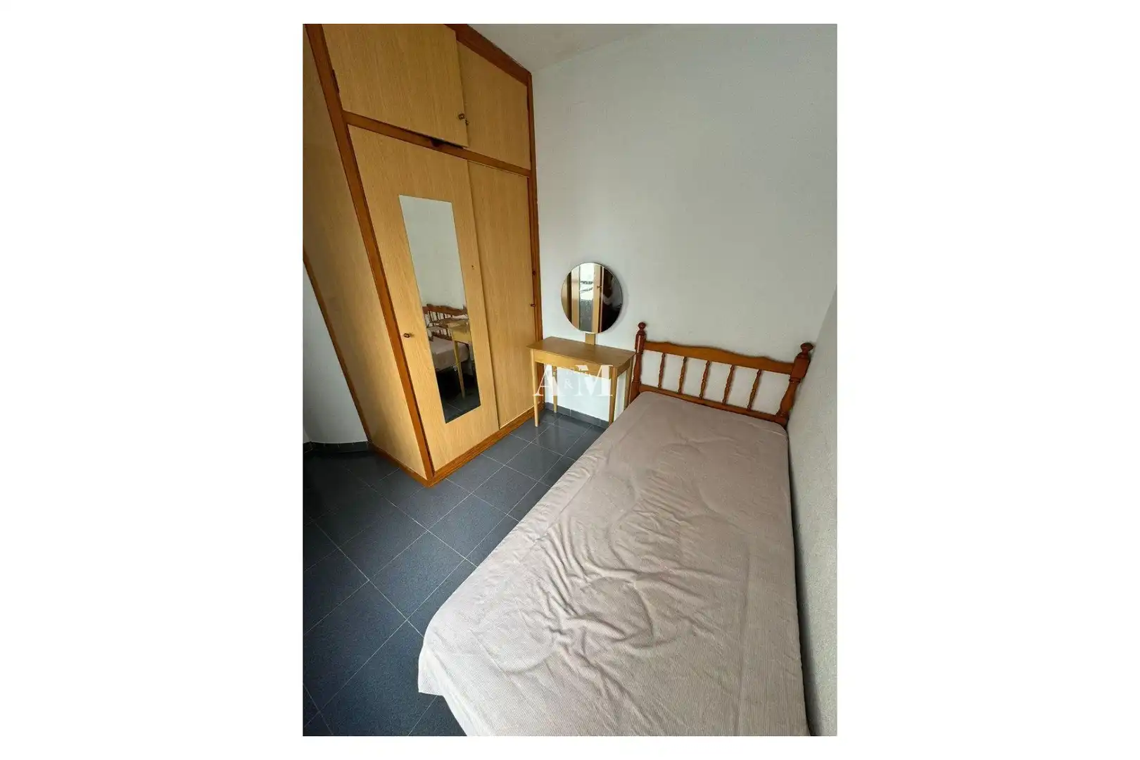 Habitación de Piso de alquiler en Torrevieja con Terraza, Amueblado y Lavadora