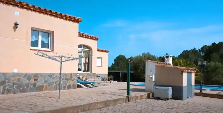 Detached house with pool for sale in del Centre, imagen 57