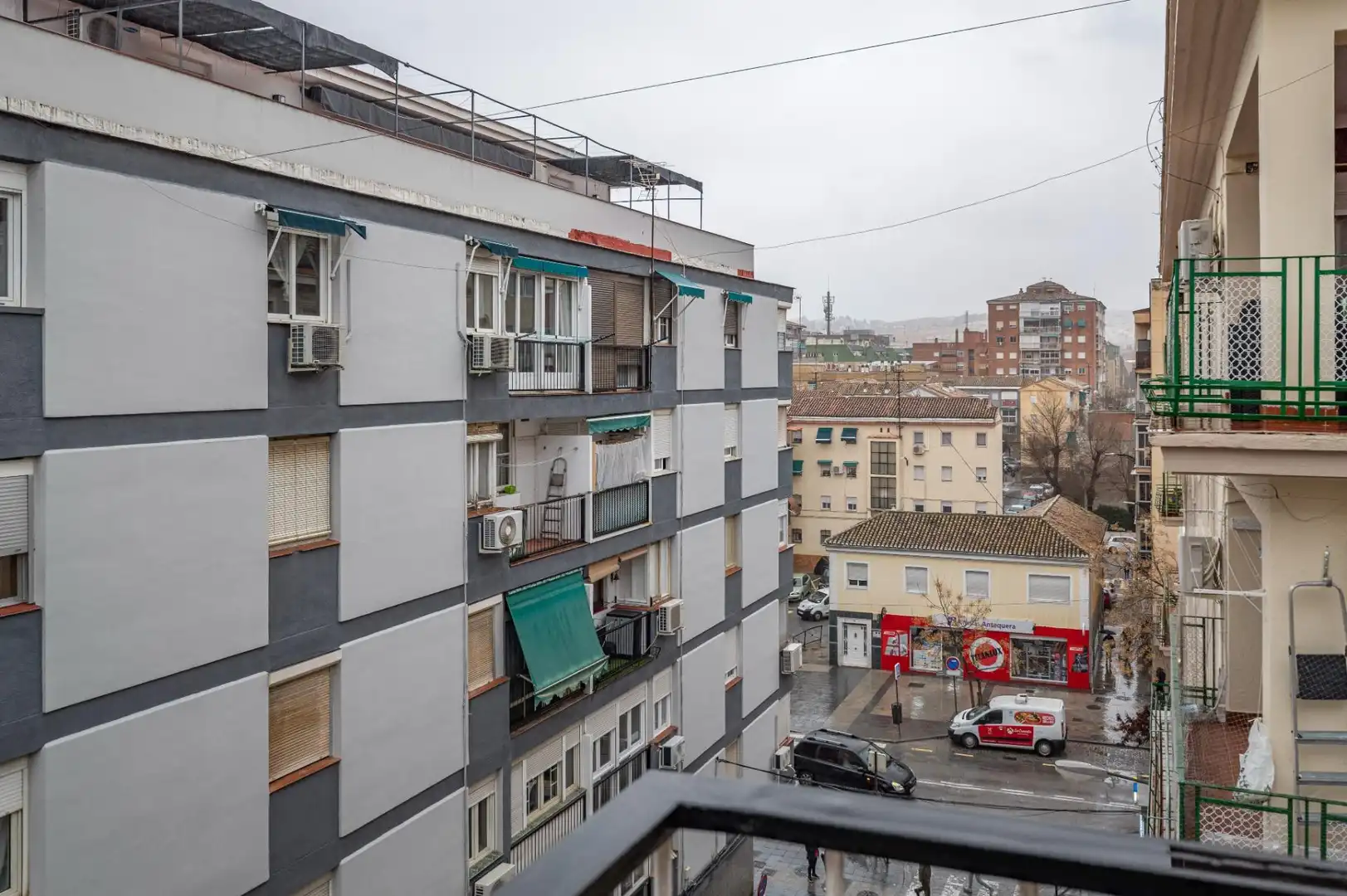 Flat for sale in Calle Santa Clara, Barrio de Zaidín