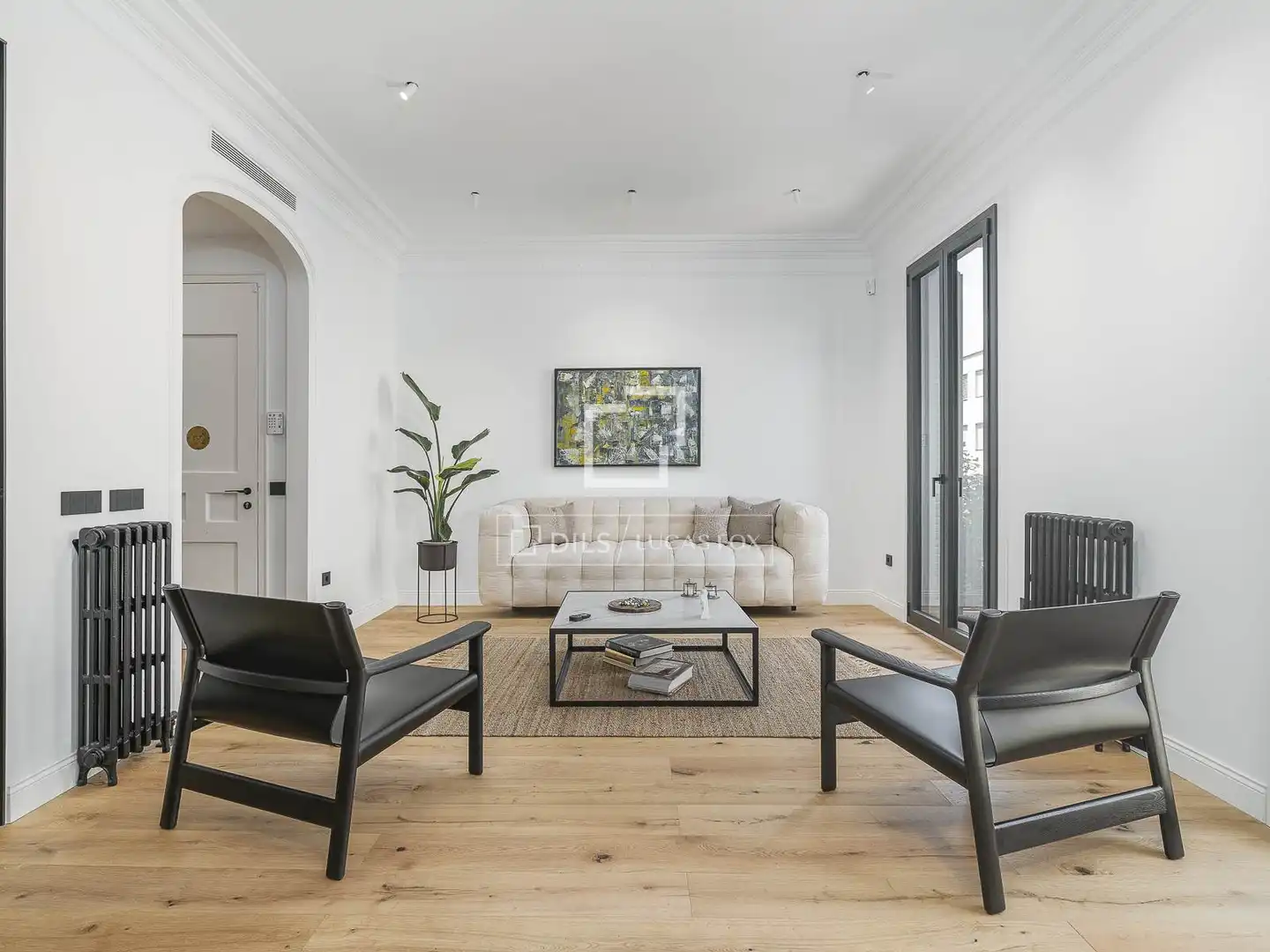 Sala d'estar de Pis en venda en Barcelona amb Aire condicionat, Parquet i Balcó