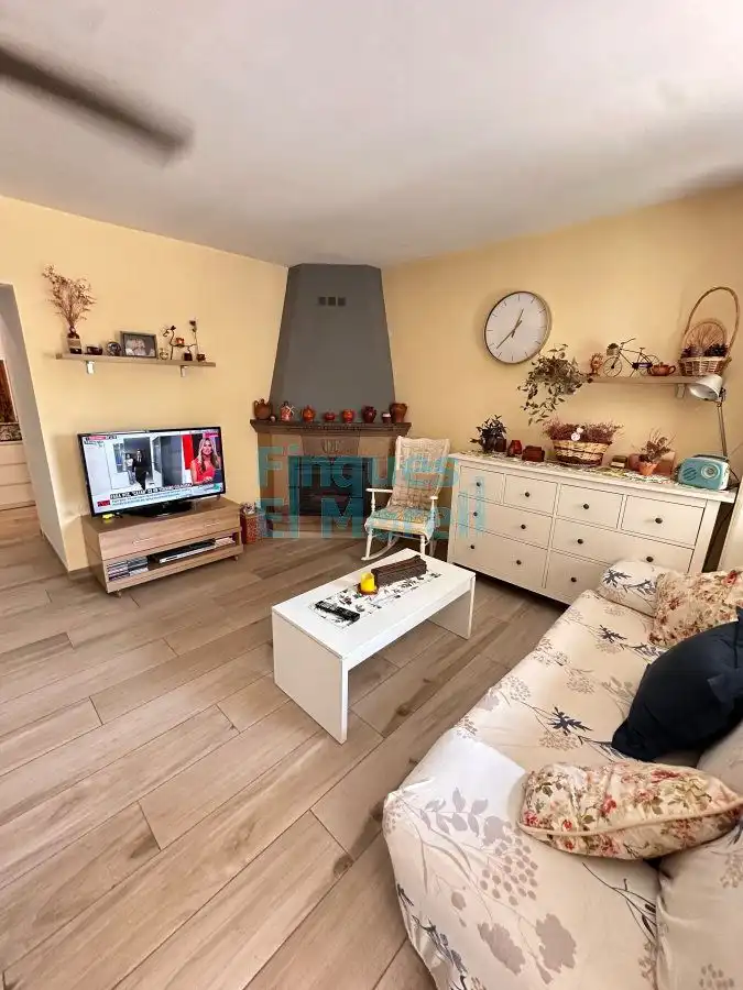 Living room of Houses for sale in L'Aleixar  with Terrace and Balcony