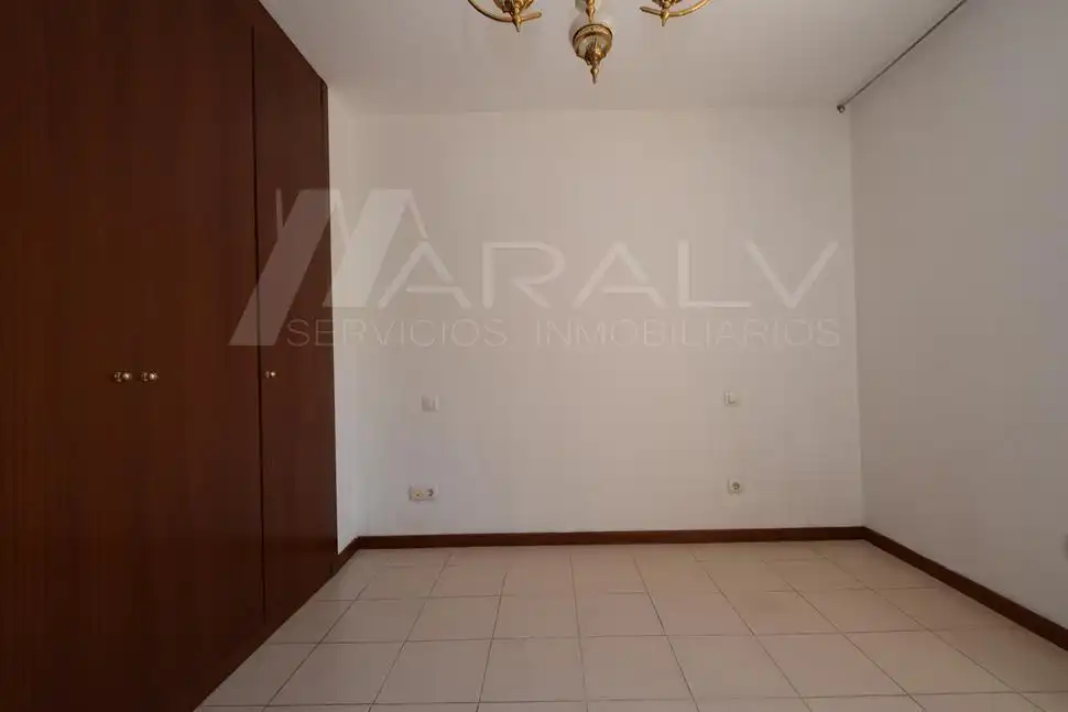 Flat for sale in Calle Ciudad Vieja de Cáceres, PAU de Carabanchel