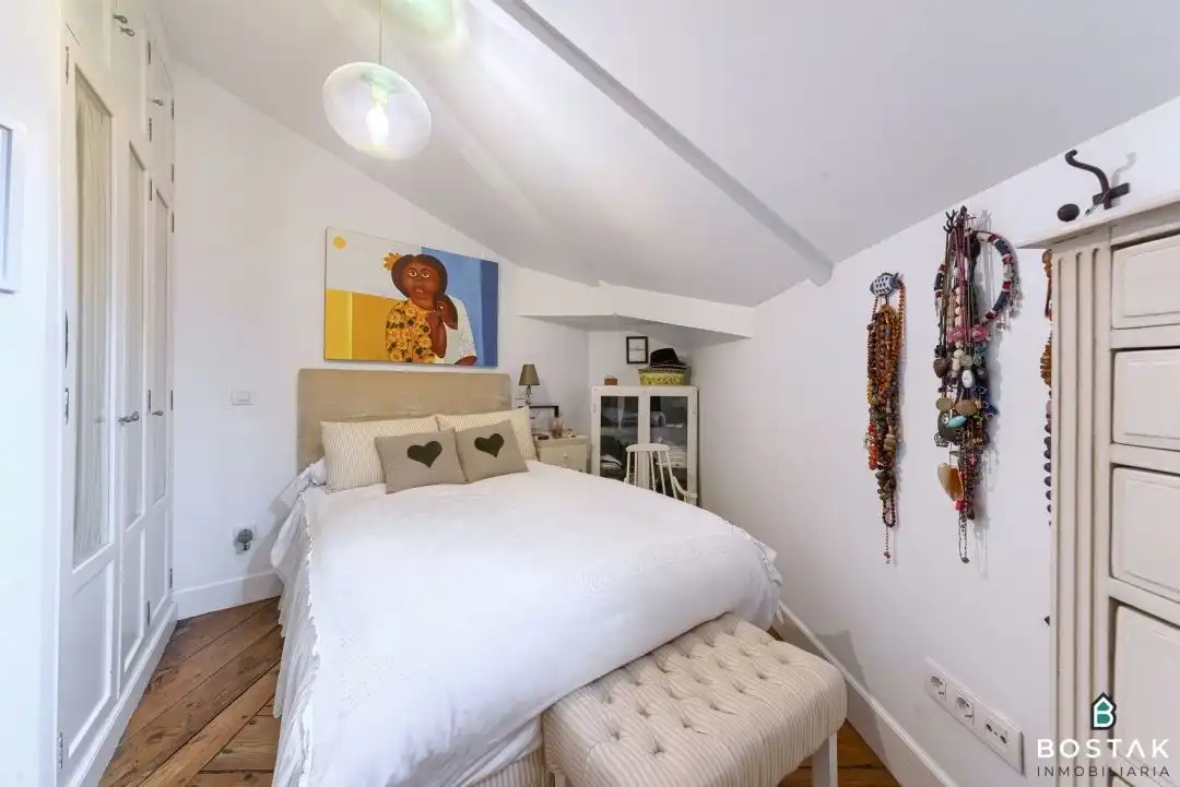 Habitación de Ático en venta en Bilbao  con Calefacción