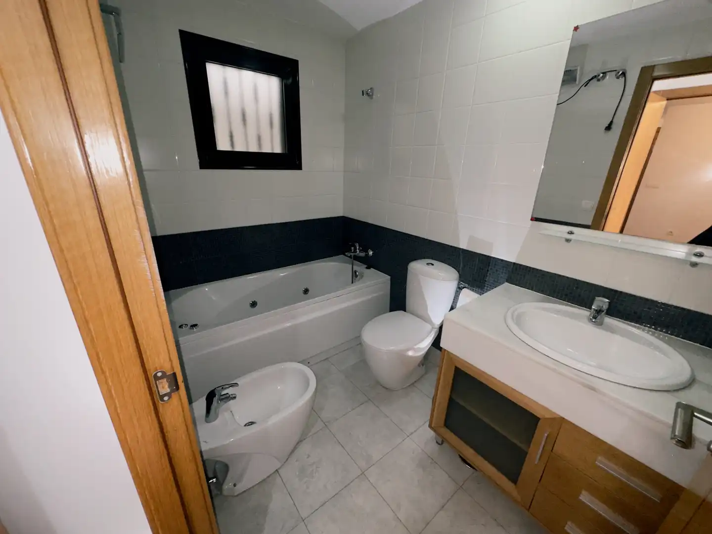 Baño de Apartamento en venta en Santa Pola con Aire acondicionado, Calefacción y Parquet