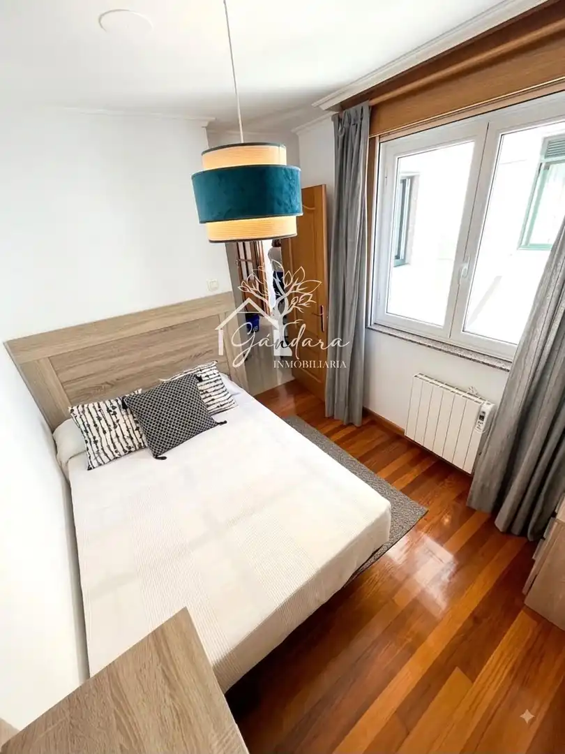 Bedroom of Flat for rent in Ferrol  with Heating, Parquet flooring and Storage room