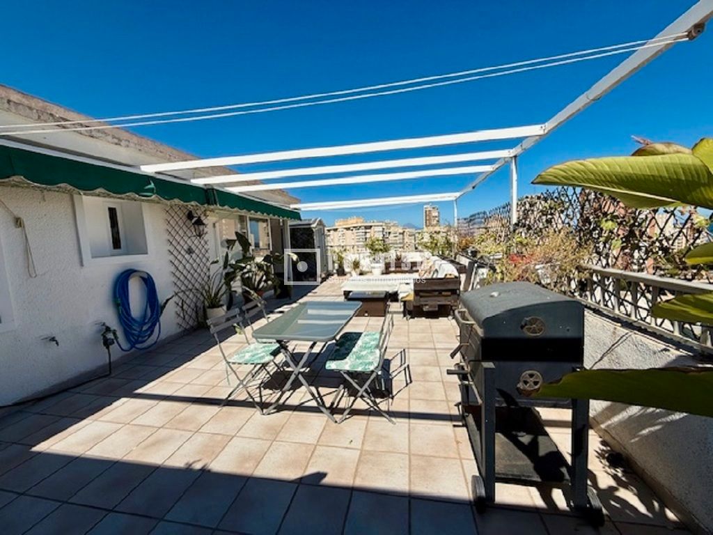 Terrassa de Àtic en venda en Alicante / Alacant amb Aire condicionat, Calefacció i Terrassa