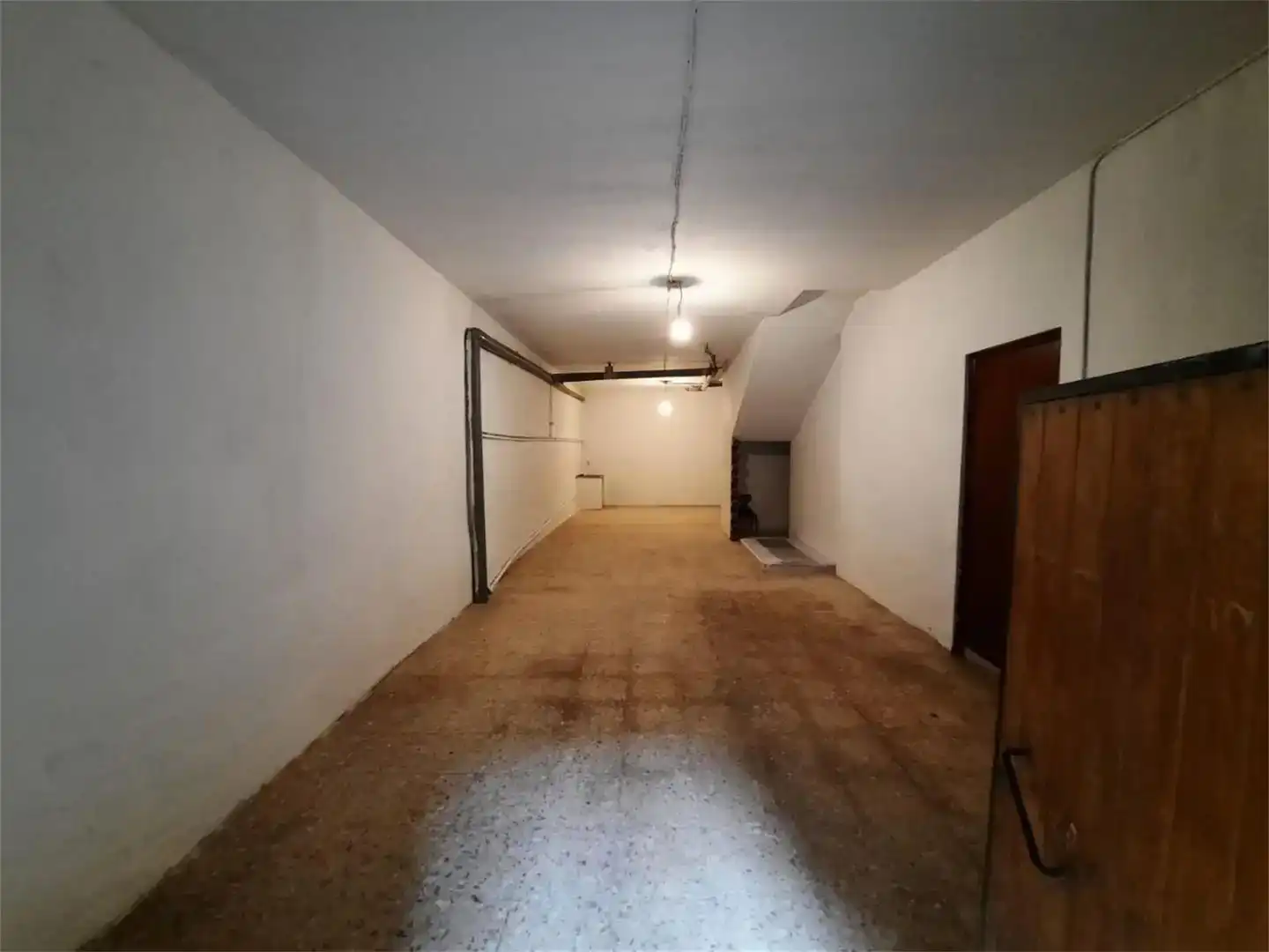 Garage zum Verkauf in Viana