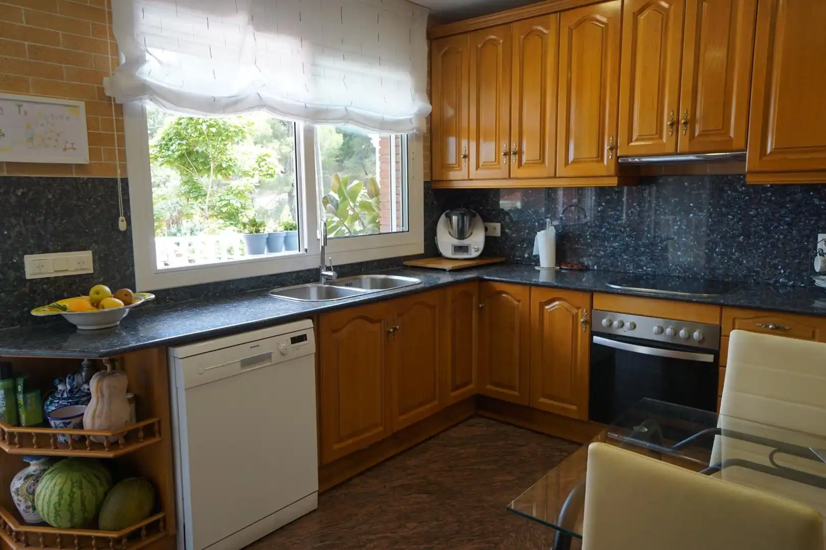 Kitchen of Houses for sale in Sant Boi de Llobregat  with Air Conditioner, Heating and Swimming Pool