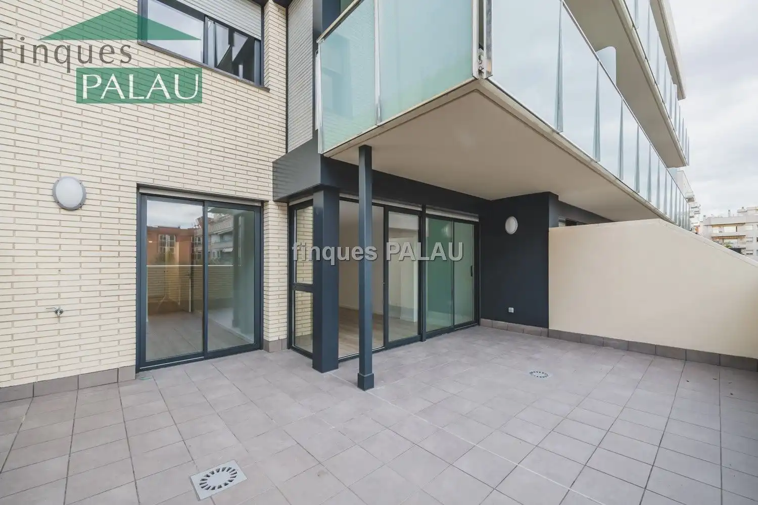 Terrasse von Wohnung zur Miete in Sant Just Desvern mit Klimaanlage, Heizung und Terrasse
