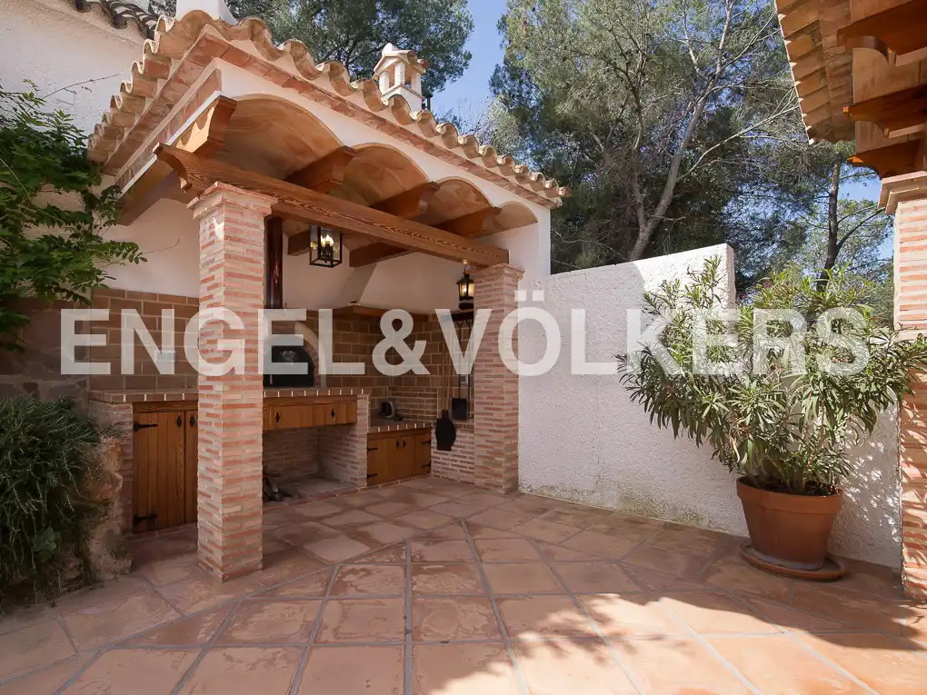 Garden of Houses for sale in Náquera  with Air Conditioner, Heating and Private garden