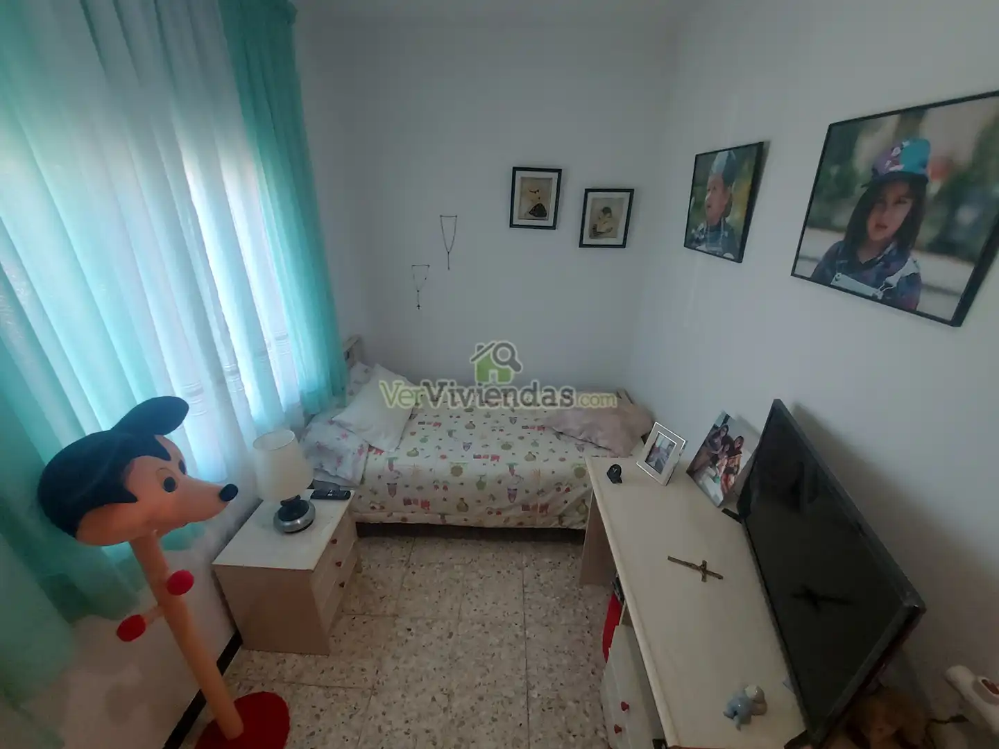 Habitación de Casa o chalet en venta en Sant Llorenç d'Hortons con Jardín privado, Terraza y Piscina