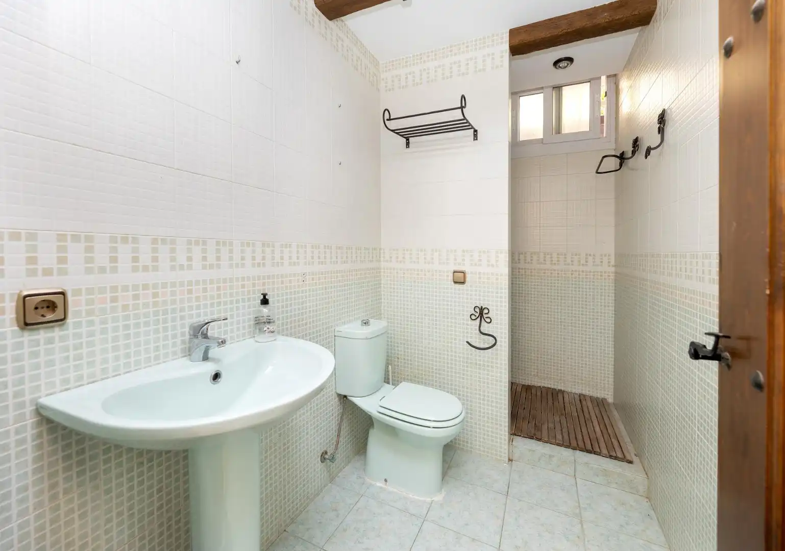 Bathroom of Houses for sale in Monachil  with Air Conditioner, Heating and Private garden